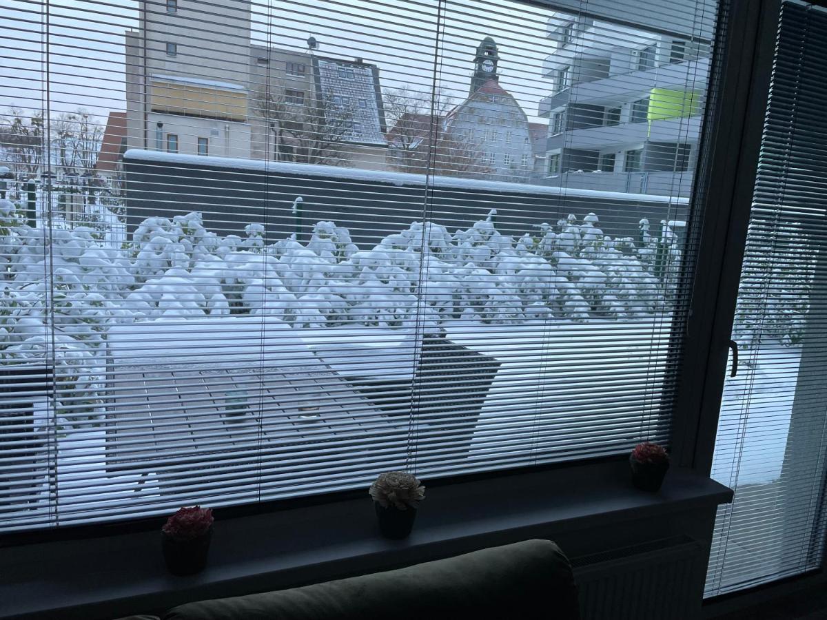 Garden Apartman Radnica - Private Parking Included Kosice Bagian luar foto