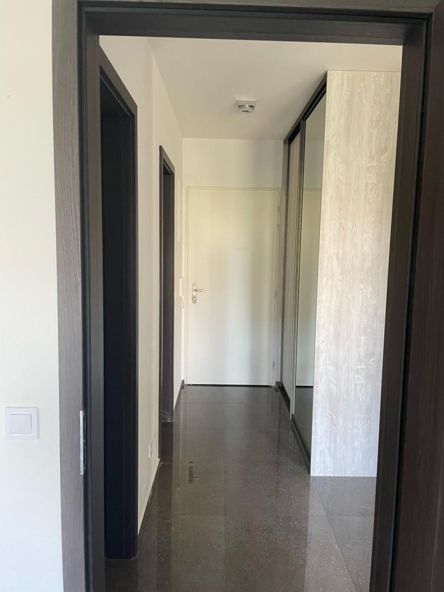 Garden Apartman Radnica - Private Parking Included Kosice Bagian luar foto